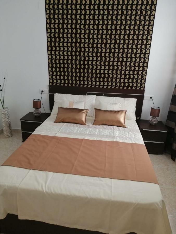 Mira Apartman Торевиеха Екстериор снимка
